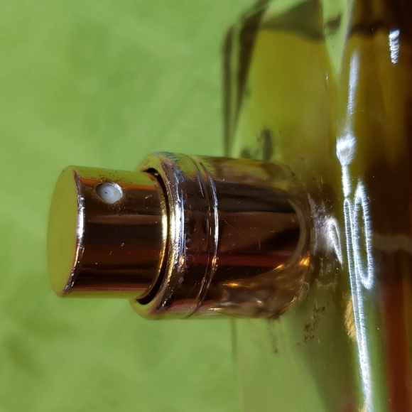 Vintage Bottle of Chanel - Picture 4 of 8